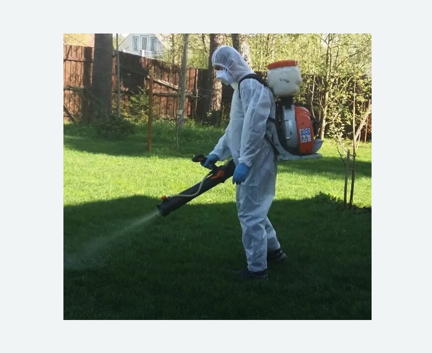 Обработка территории от клещей в Мураново